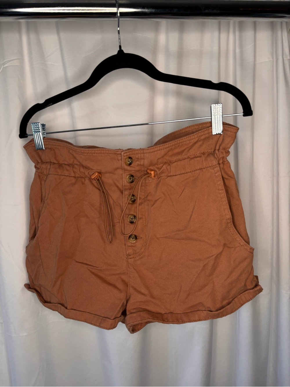 Women’s shorts drawstring waist